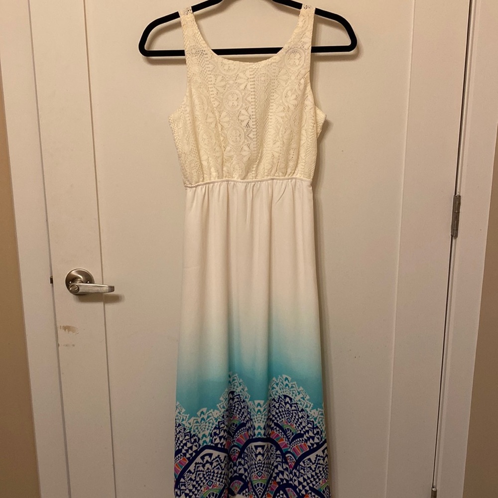 Paper doll white and blue ombré dress